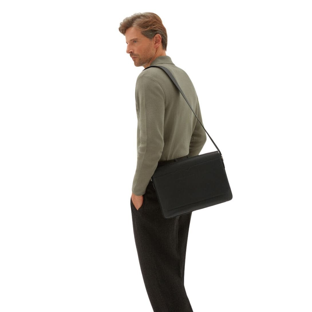 VALEXTRA V-LINE MESSENGER BAG - Image 8