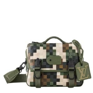 LOUIS VUITTON LV TRAIL MESSENGER