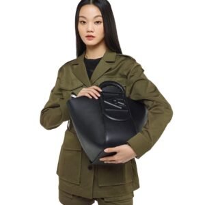 MCM LARGE MODE TRAVIA TOTE IN SPANISH NAPPA LEATHER BLACK