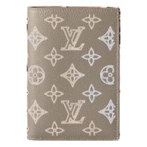LOUIS VUITTON  PASSPORT COVER