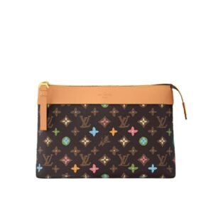 LOUIS VUITTON POCHETTE VOYAGE SOUPLE
