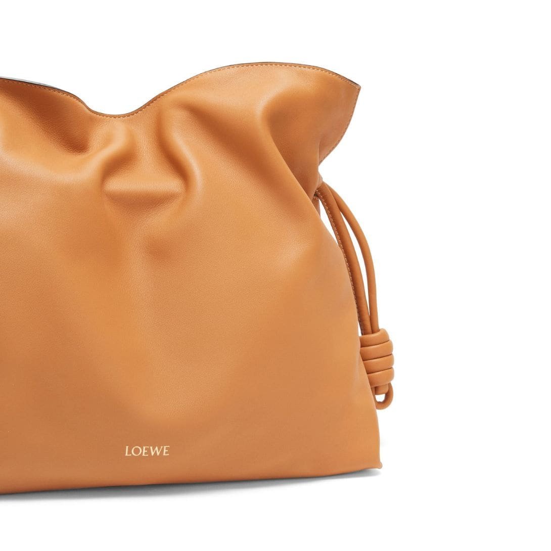 LOEWE LARGE FLAMENCO CLUTCH BAG IN CALFSKIN NAPPA - Image 3