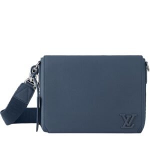 LOUIS VUITTON TAKEOFF MESSENGER