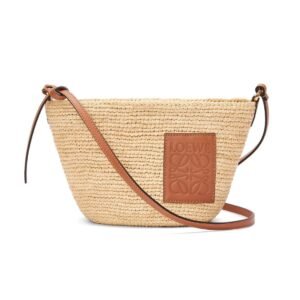 LOEWE SLIT CLUTCH BAG IN RAFFIA