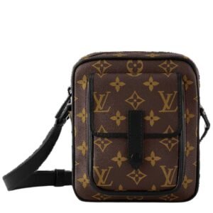 LOUIS VUITTON CHRISTOPHER WEARABLE WALLET