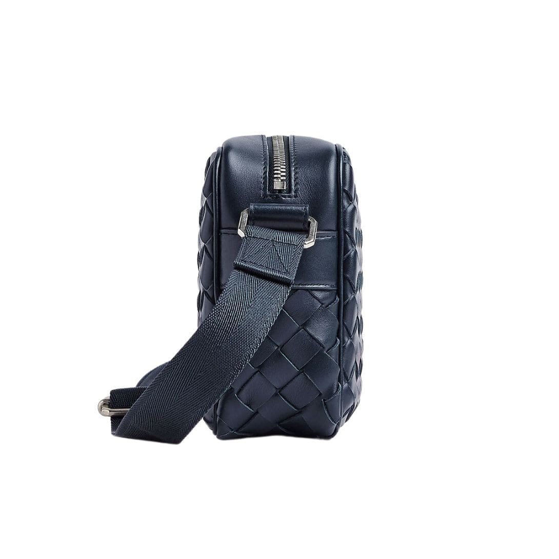 BOTTEGA VENETA SMALL INTRECCIATE CAMERA BAG - Image 2