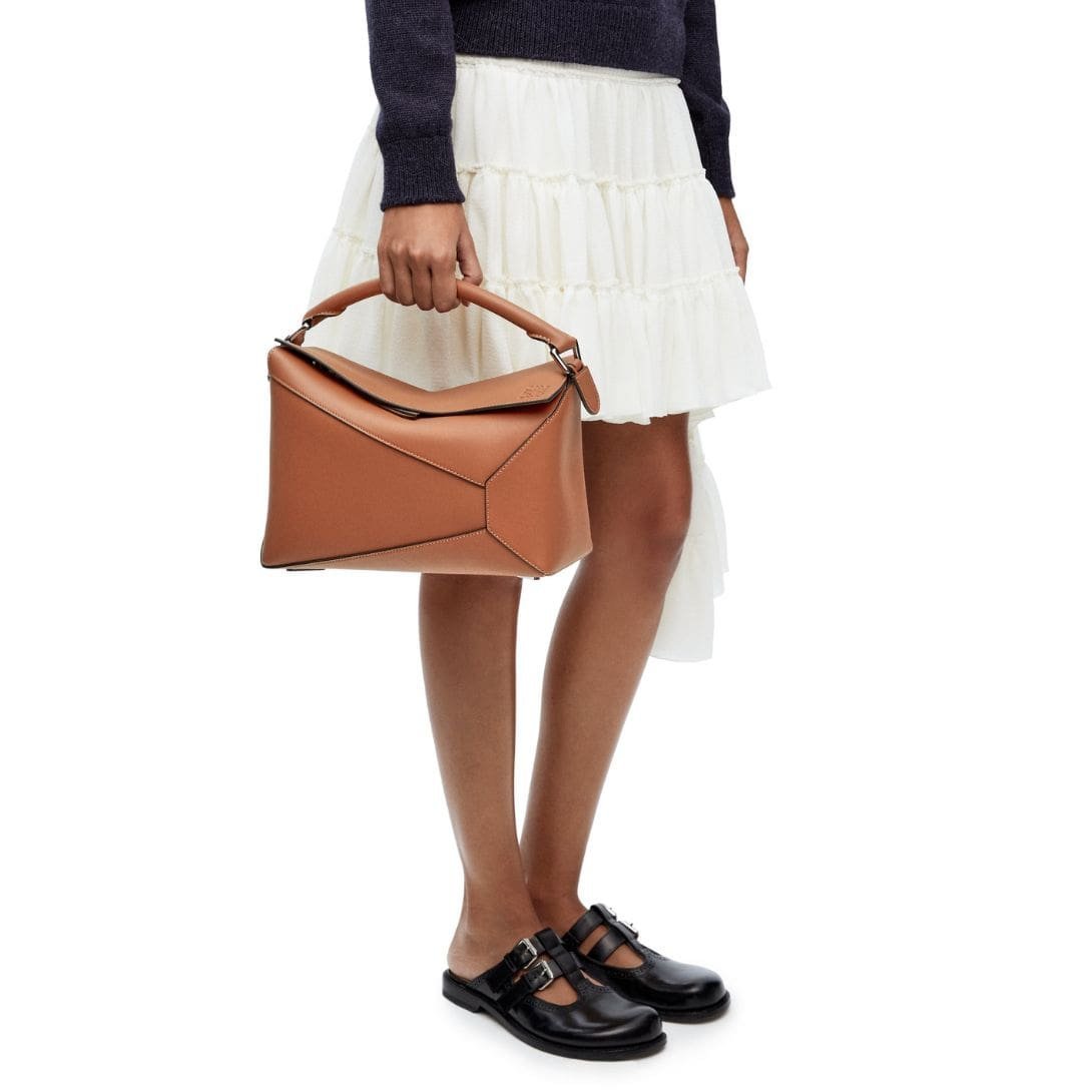 LOEWE CLASSIC CALFSKIN PUZZLE BAG - Image 9