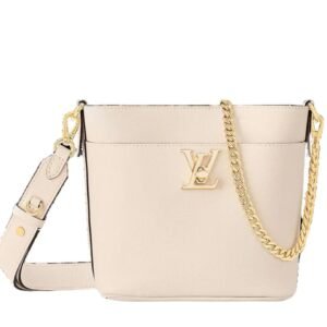 LOUIS VUITTON LOCK AND WALK