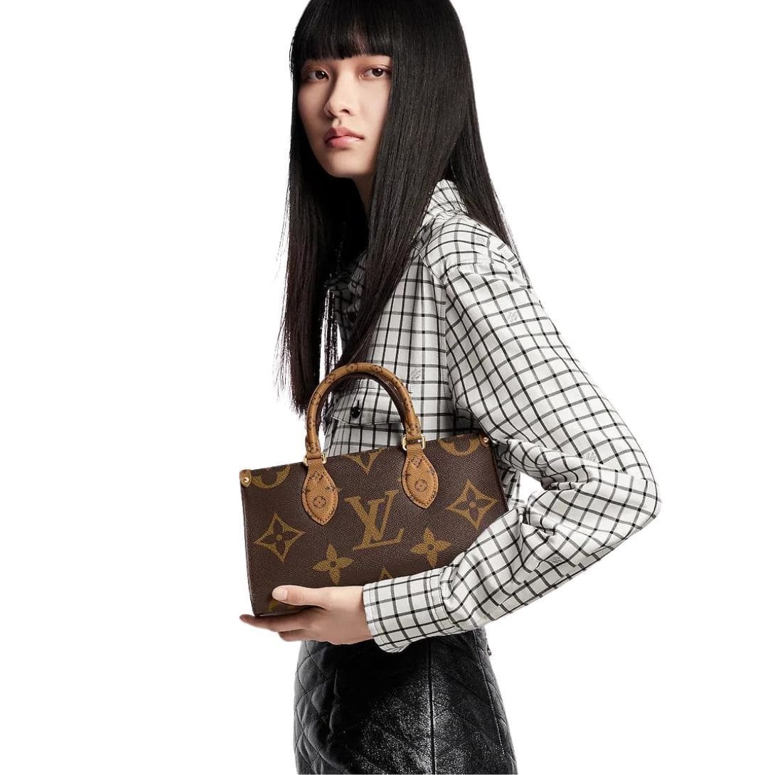 LOUIS VUITTON ONTHEGO EAST WEST - Image 2