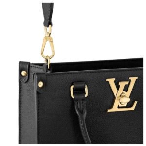 LOUIS VUITTON LOCK AND GO
