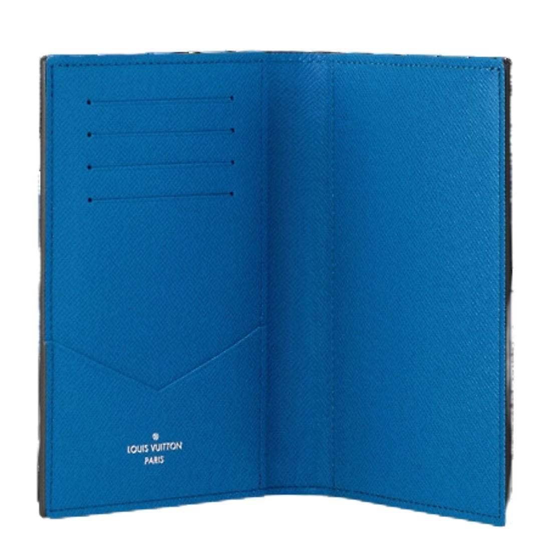 LOUIS VUITTON PASSPORT COVER - Image 2