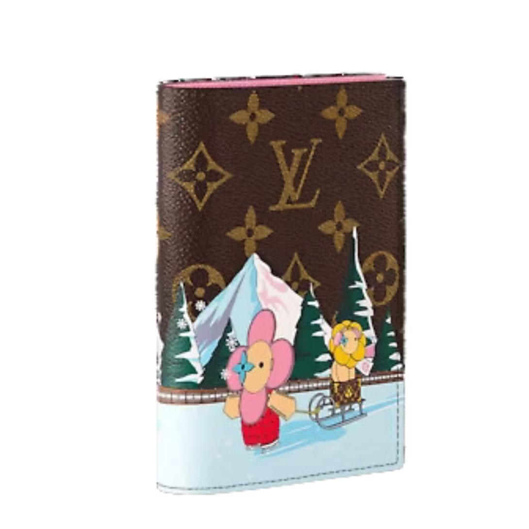LOUIS VUITTON PASSPORT COVER - Image 2