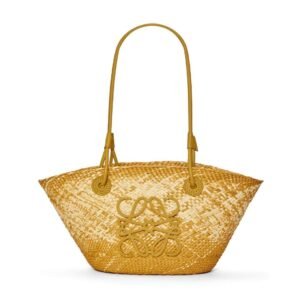 LOEWE SMALL ANAGRAM BASKET BAG IN IRACA PALM AND CALFSKIN