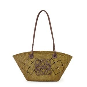 LOEWE SMALL ANAGRAM BASKET BAG IN IRACA PALM AND CALFSKIN