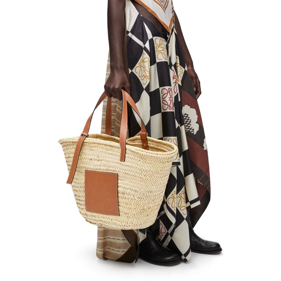LOEWE LARGE BASKET BAG IN PALM LEAF AND CALFSKIN - Image 6
