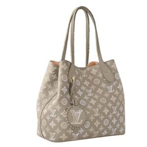 LOUIS VUITTON BLOSSOM MM