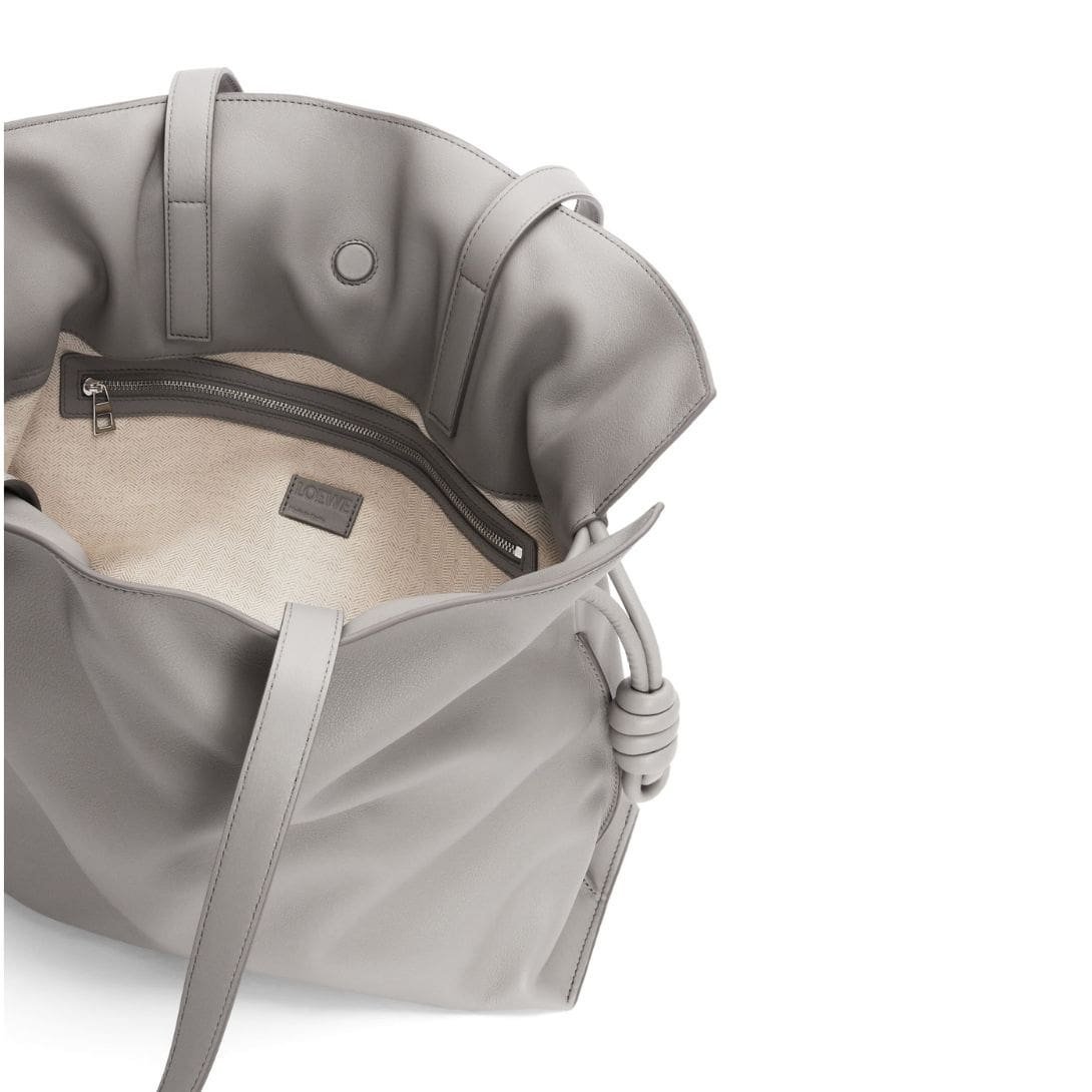 LOEWE LARGE FLAMENCO CLUTCH BAG IN CALFSKIN NAPPA - Image 3