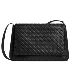 BOTTEGA VENETA MAXI CABBLE MESSENGER