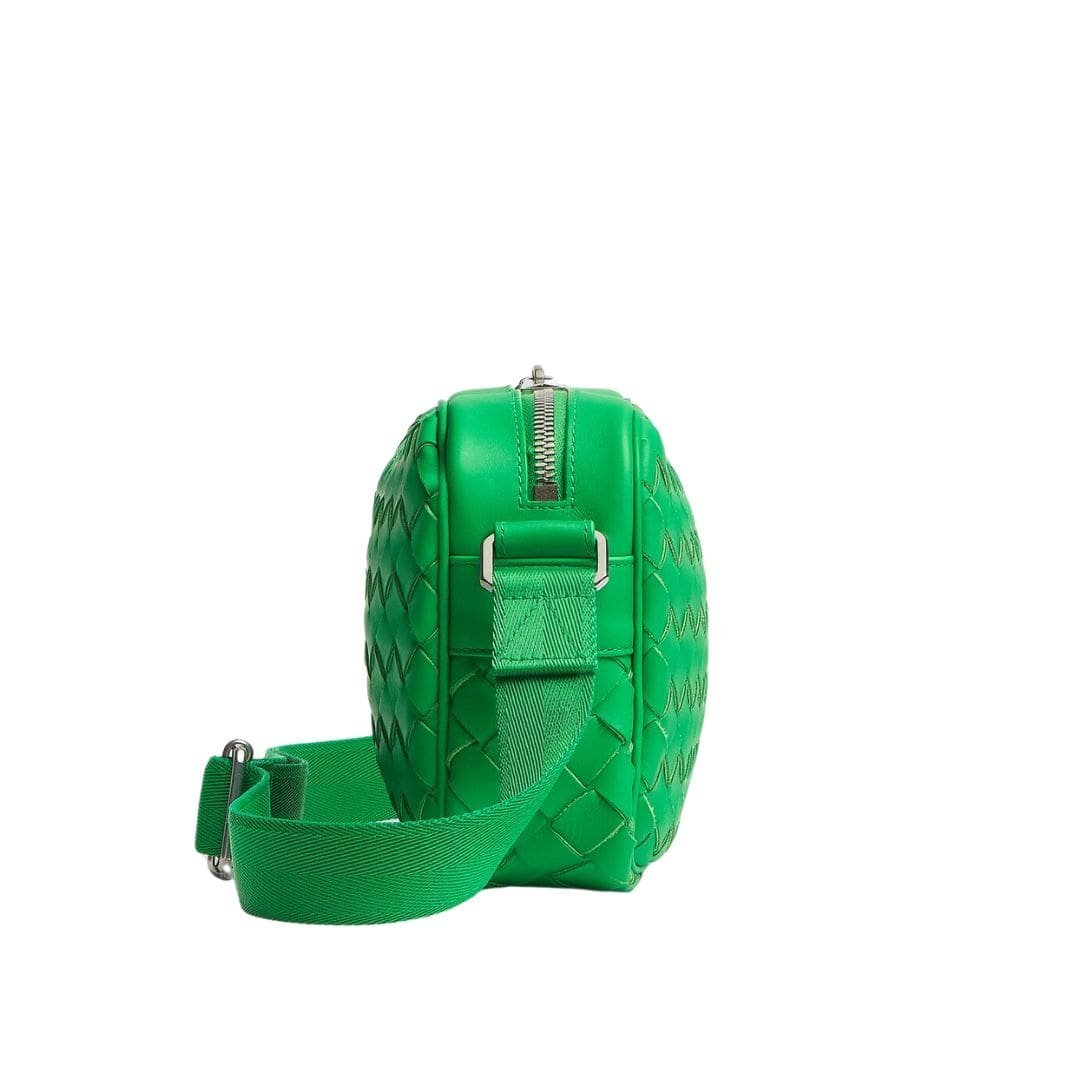 BOTTEGA VENETA SMALL INTRECCIATE CAMERA BAG - Image 2