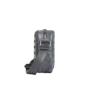 BOTTEGA VENETA SMALL INTRECCIATE CAMERA BAG