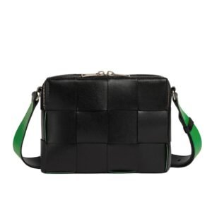 BOTTEGA VENETA CASSETTE CAMERA BAG