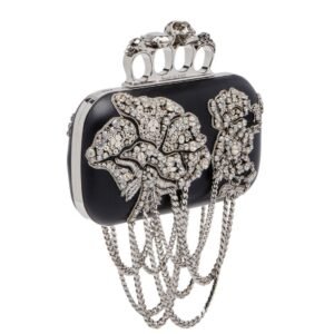 ALEXANDER MCQUEEN WOMEN’S KNUCKLE CLUTCH IN BLACK