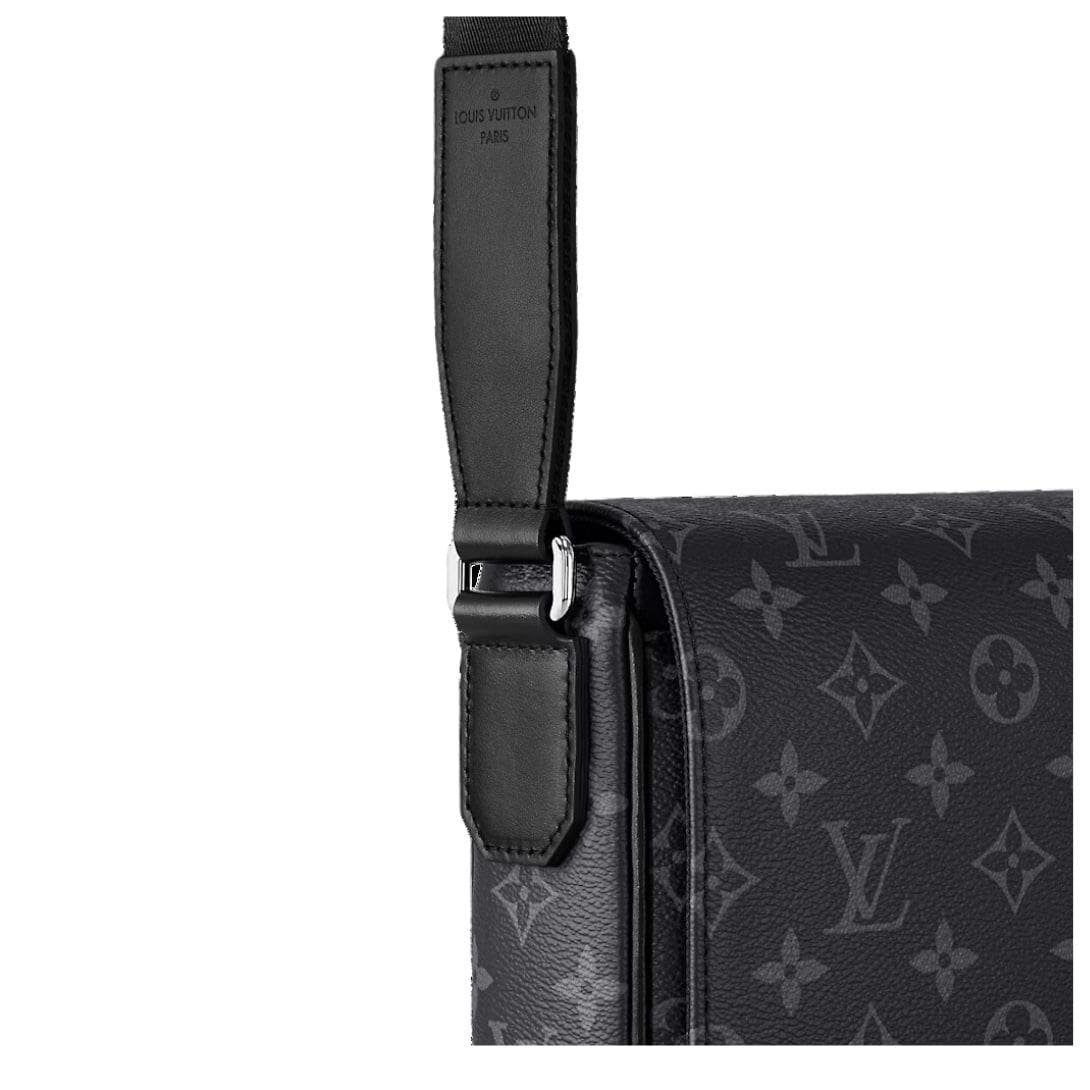 LOUIS VUITTON DISTRICT PM - Image 3