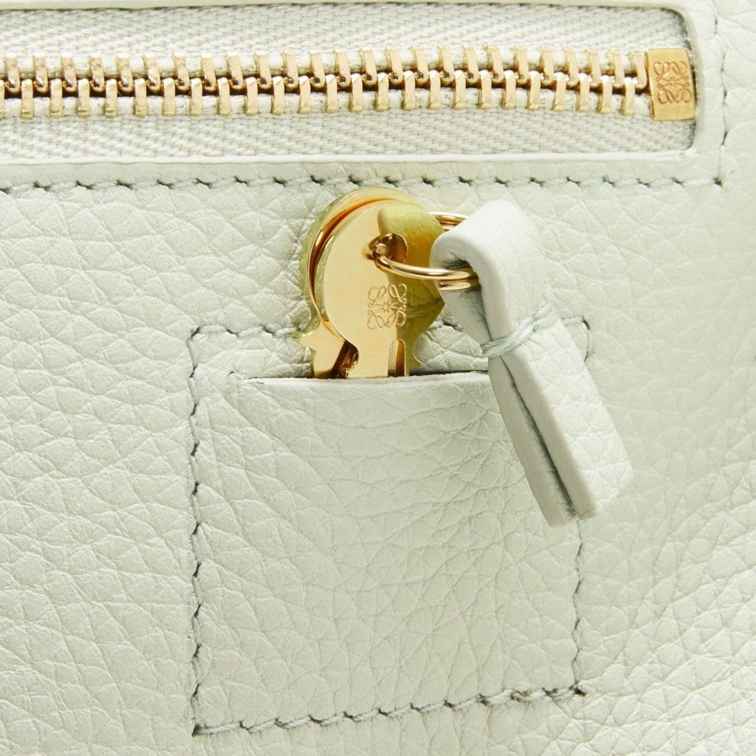 LOEWE AMAZONA 23 BAG IN SOFT GRAINED CALFSKIN - Image 5