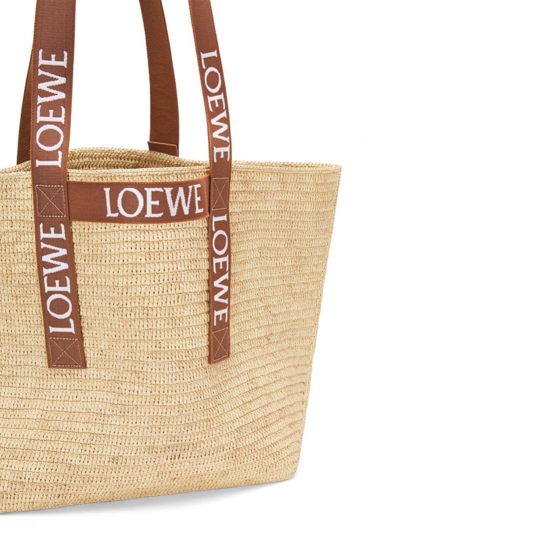 LOEWE FOLD SHOPPER BAG IN RAFFIA - Image 3