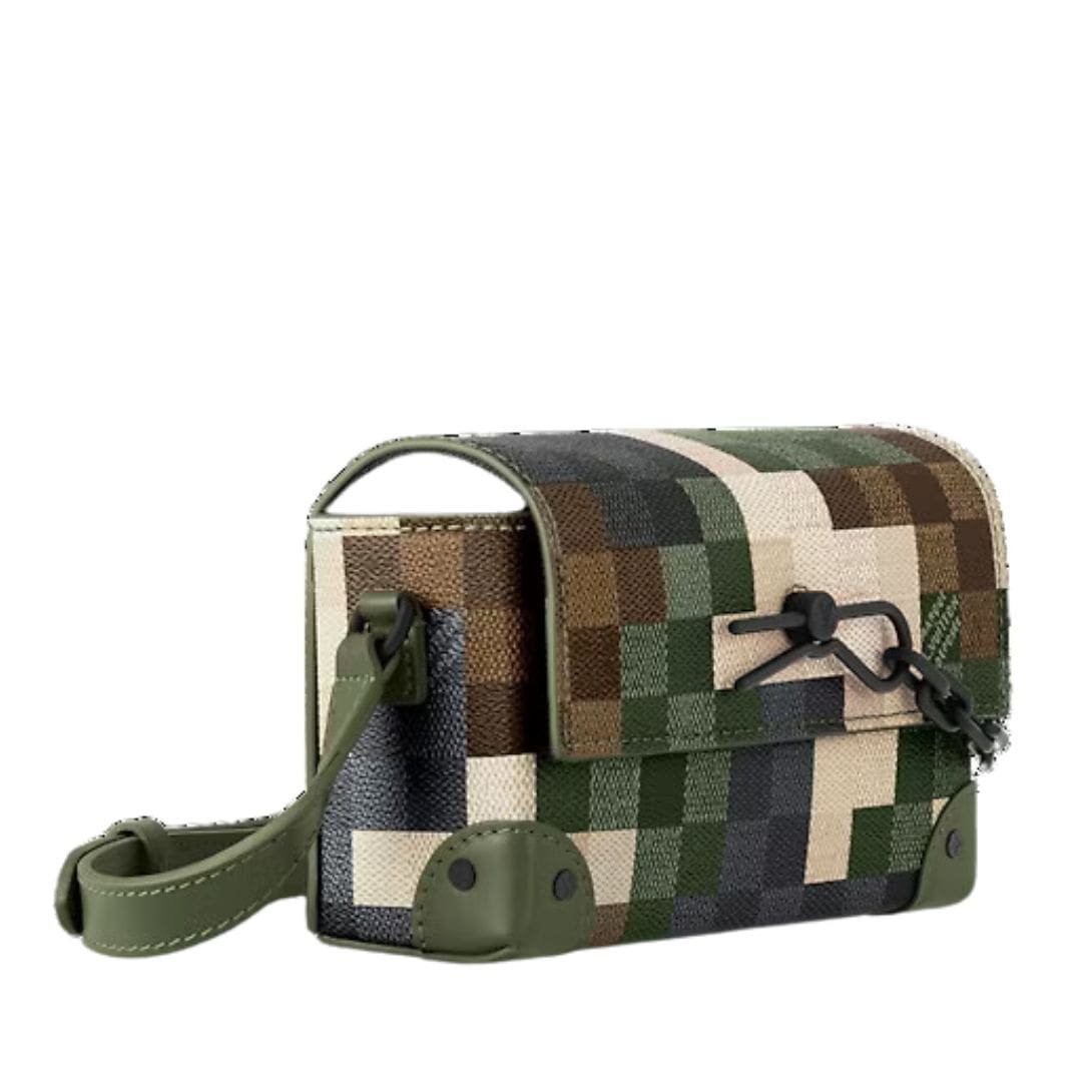 LOUIS VUITTON STEAMER WEARABLE WALLET - Image 3