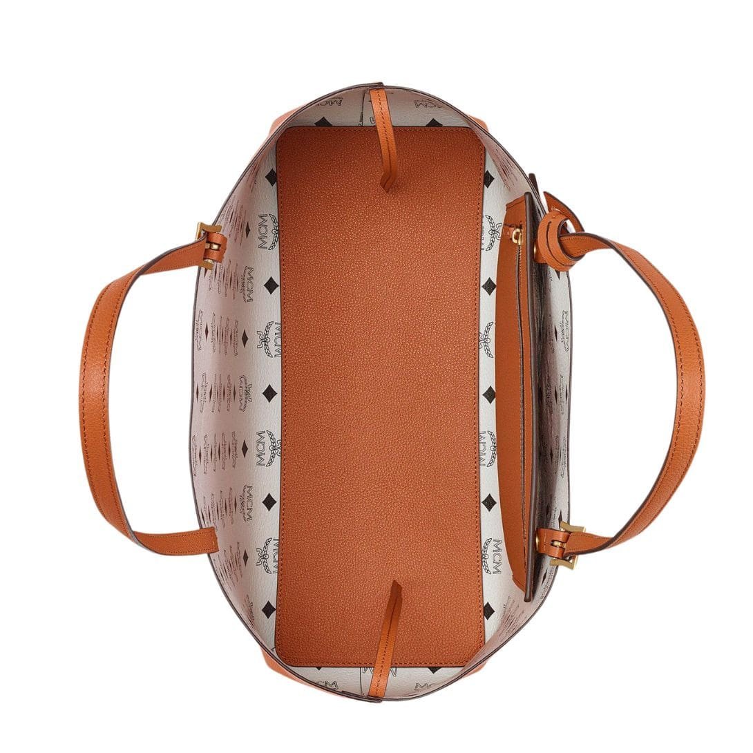 MCM MEDIUM HIMMEL SHOPPER IN EMBOSSED LOGO LEATHER COGNAC - Image 4