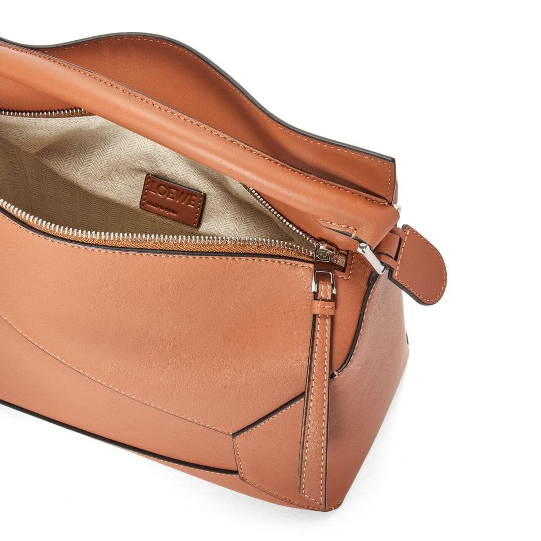 LOEWE CLASSIC CALFSKIN PUZZLE BAG - Image 6