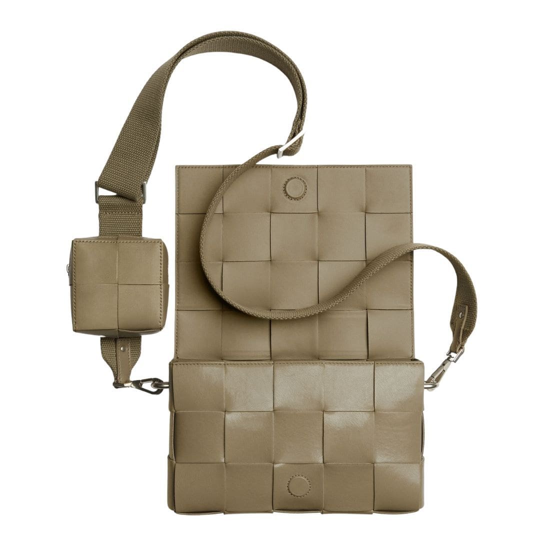 BOTTEGA VENETA CASSETTE WITH VERSATILE STRAP - Image 3