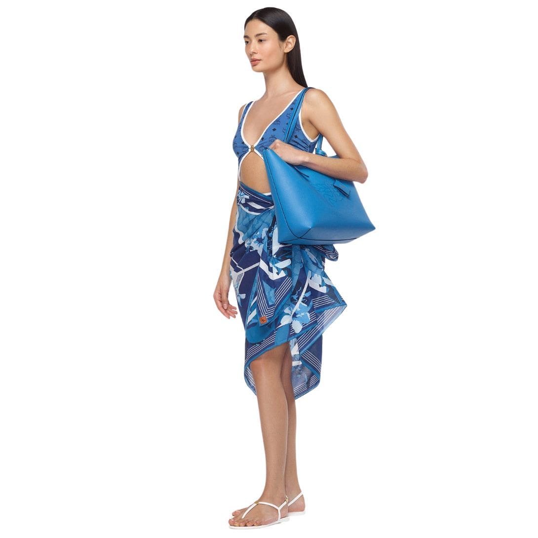 MCM MEDIUM HIMMEL SHOPPER IN EMBOSSED LOGO LEATHER BLUE - Image 3