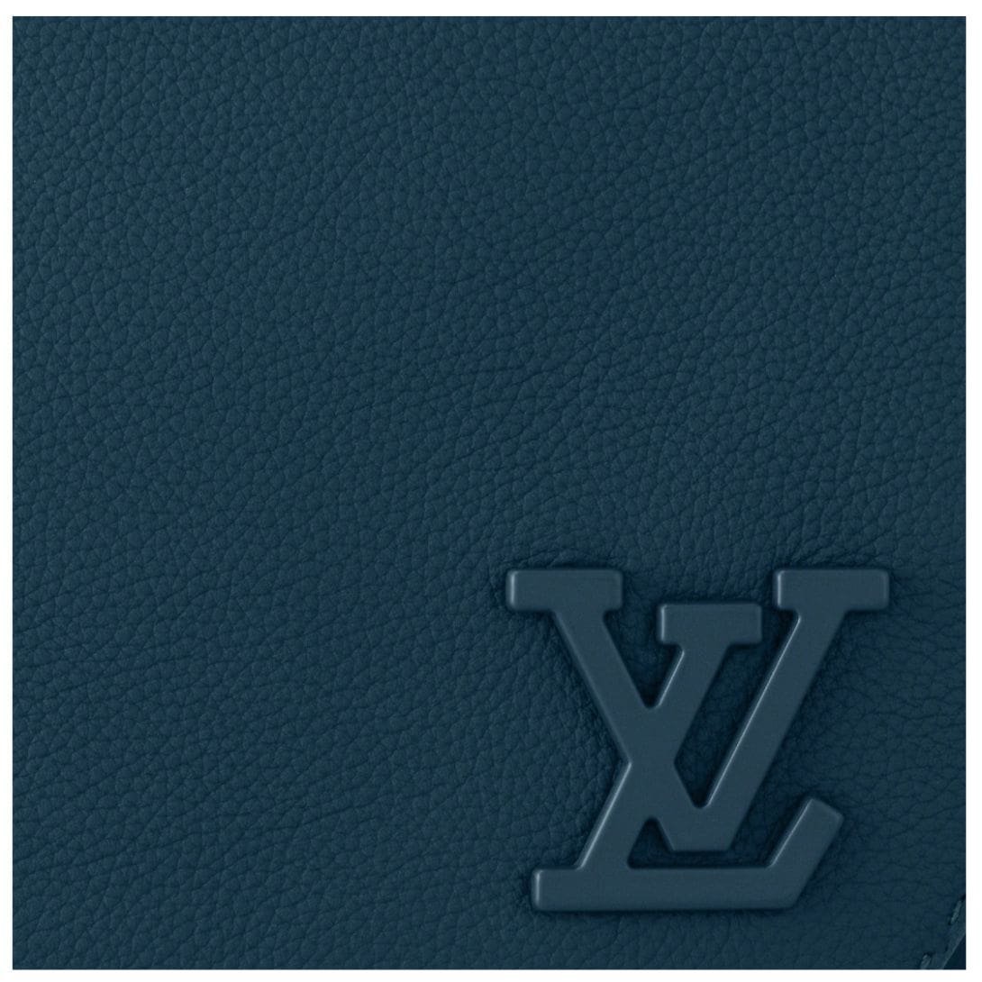 LOUIS VUITTON TAKEOFF MESSENGER - Image 4