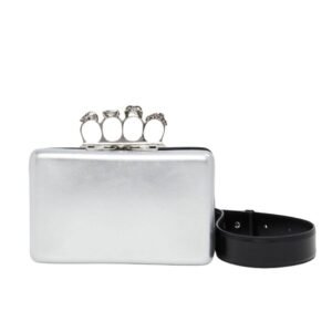 ALEXANDER MCQUEEN MANS THE KNUCKLE TWISTED CLUTCH IN SILVER