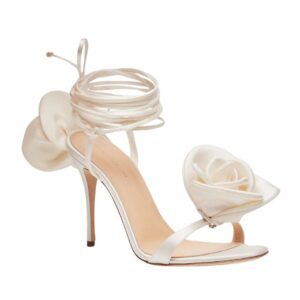 MAGDA BUTRYM DOUBLE FLOWER HEEL SANDALS IN IVORY