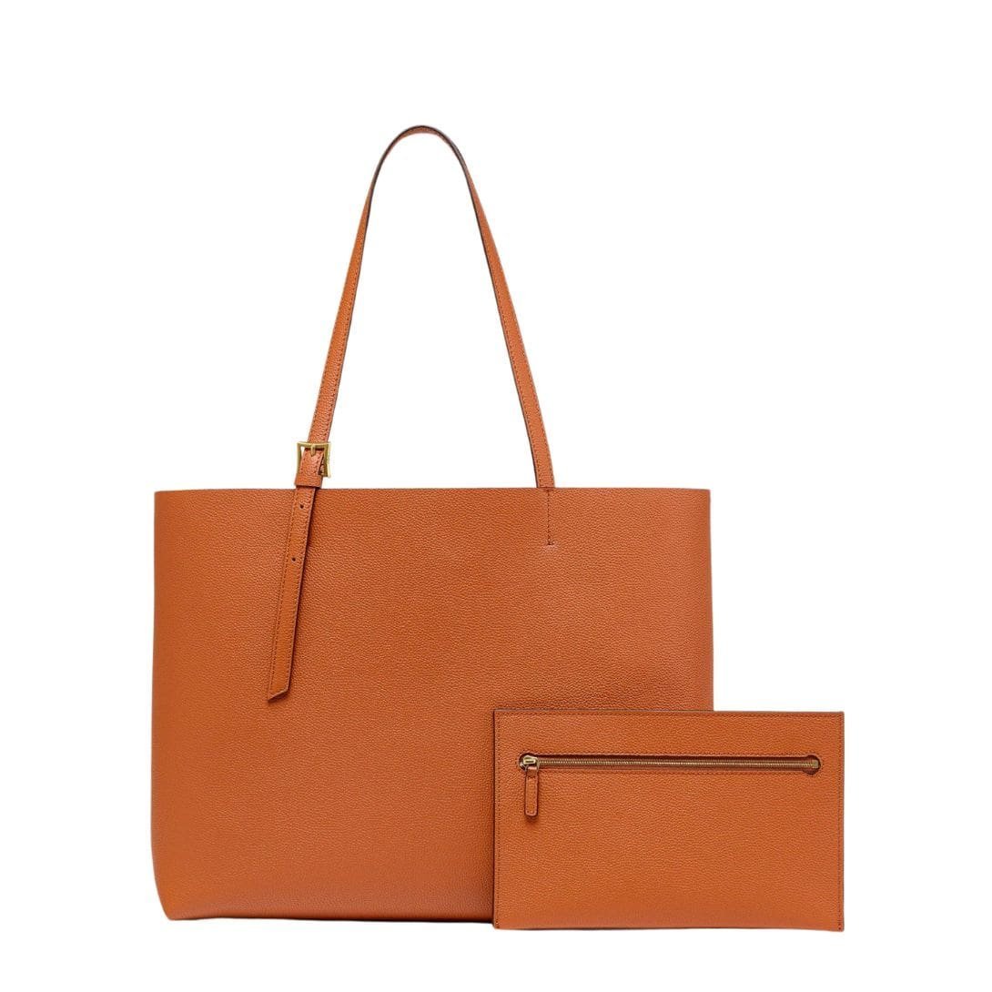 MCM MEDIUM HIMMEL SHOPPER IN EMBOSSED LOGO LEATHER COGNAC - Image 3