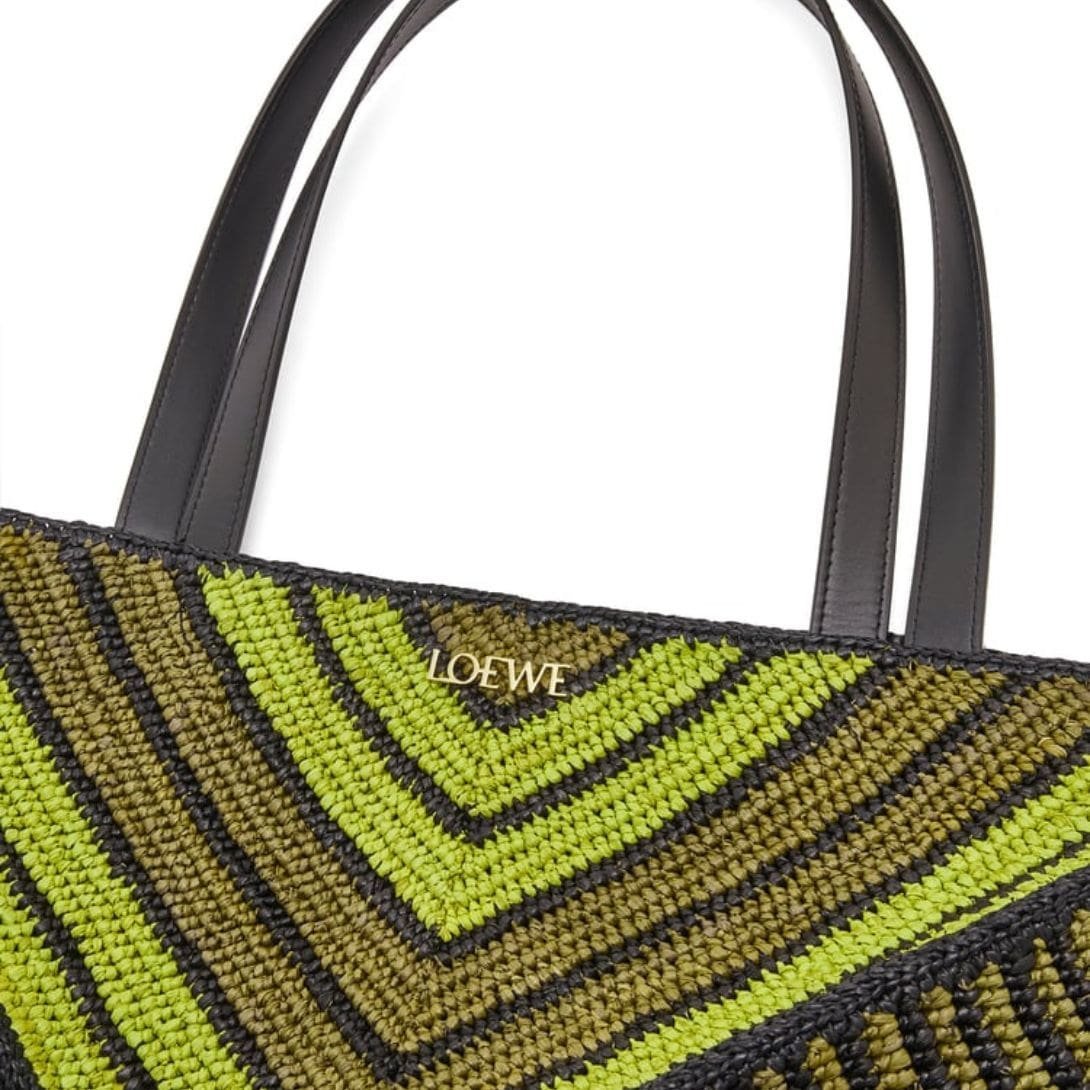 LOEWE PUZZLE FOLD TOTE XL BAG IN RAFFIA - Image 4