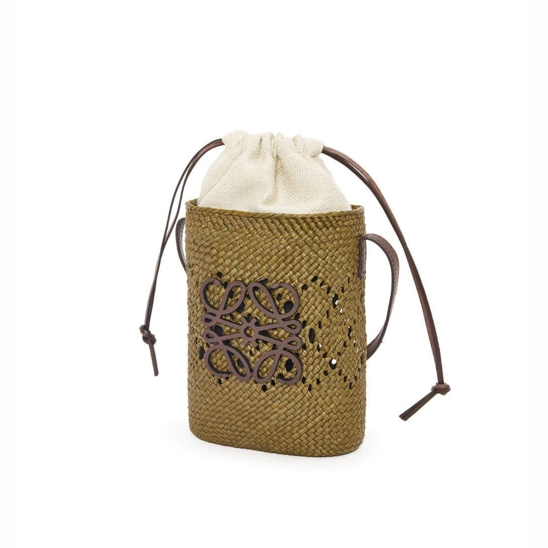 LOEWE SQUARE POCKET ANAGRAM AJOURE IN IRACA PALM AND CLASSIC CALFSKIN - Image 2