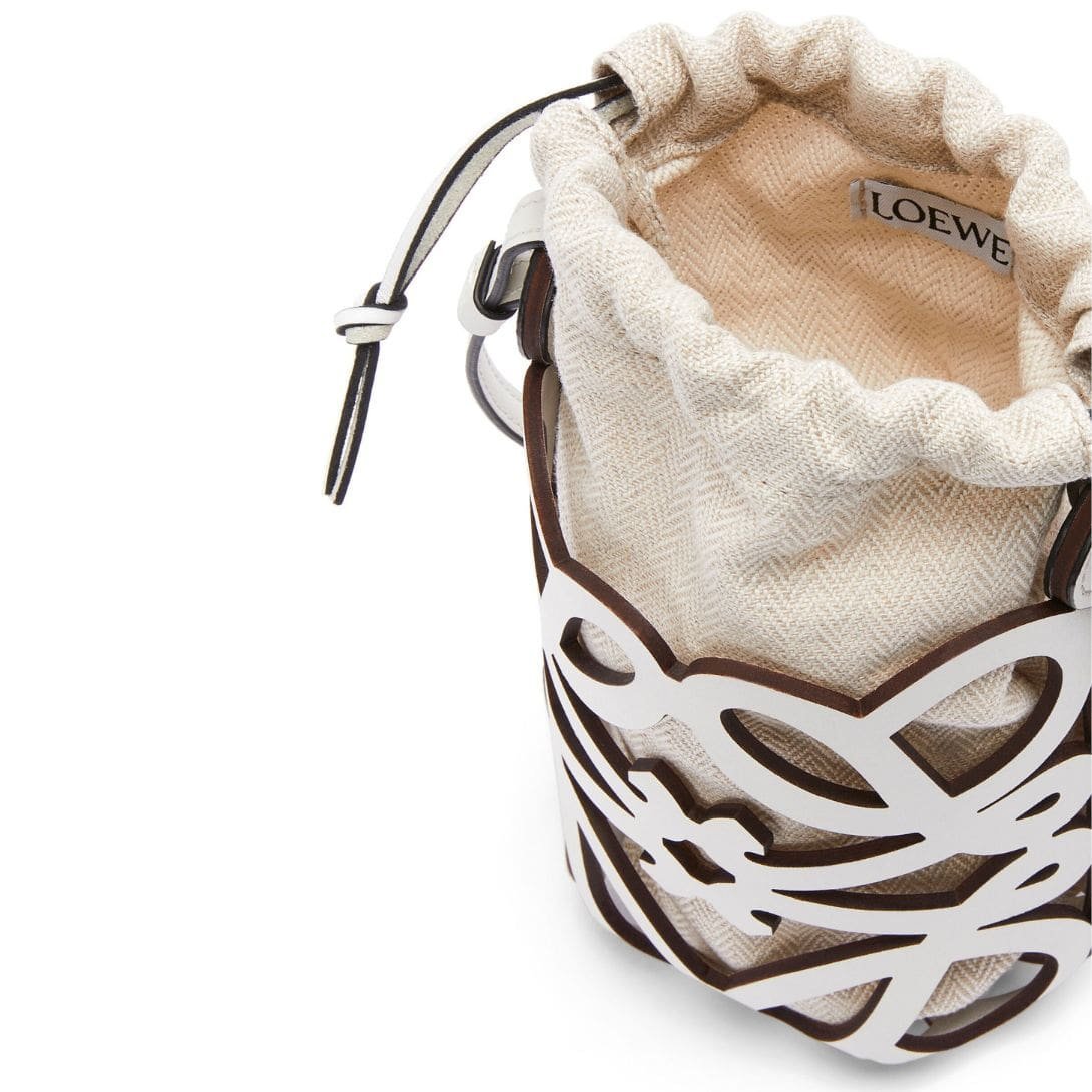 LOEWE POCKET WITH CUT OUT ANAGRAM IN CALFSKIN AND CLASSIC CANVAS - Image 3