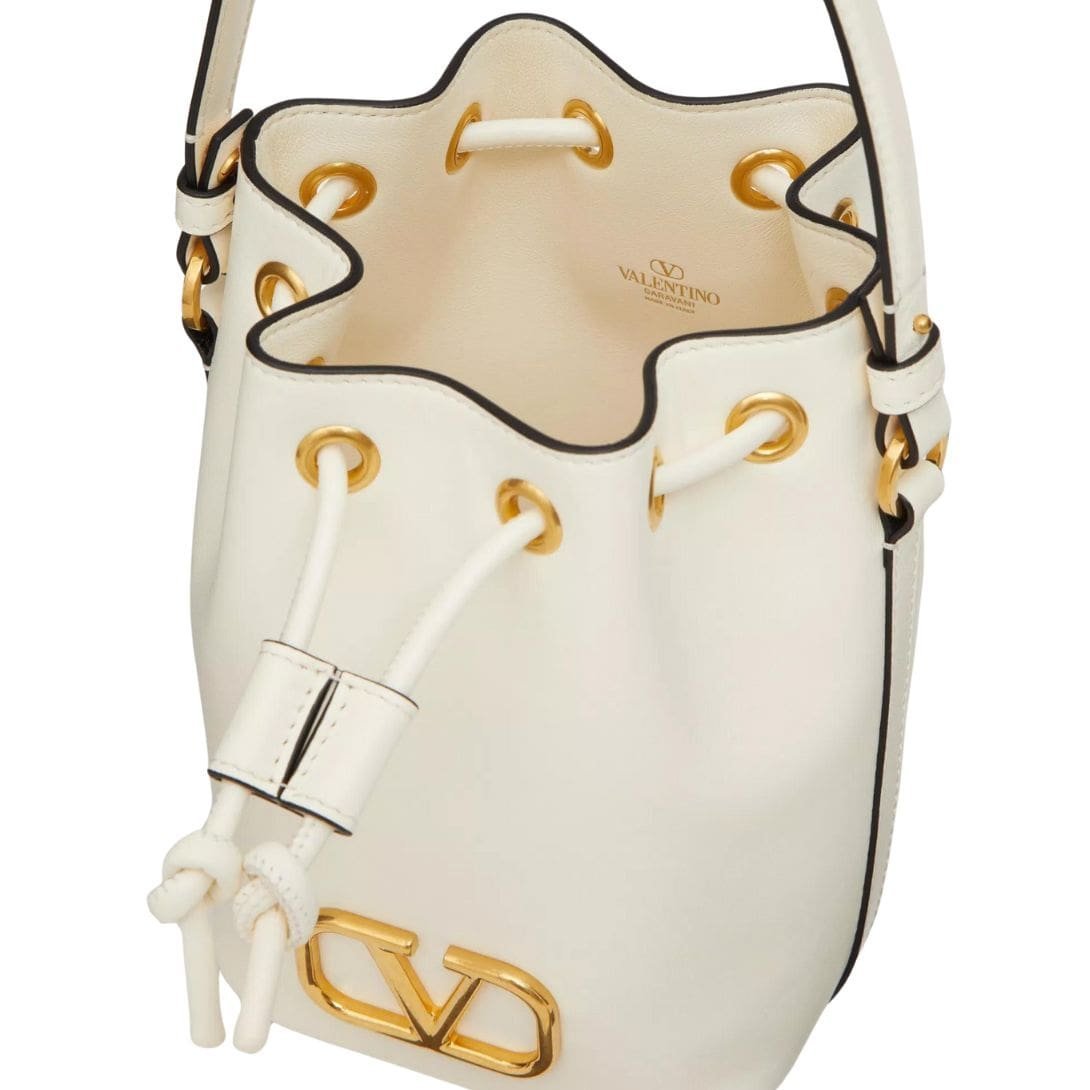 VALENTINO GARAVANI MINI VLOGO SIGNATURE BUCKET BAG IN NAPPA LEATHER - Image 8