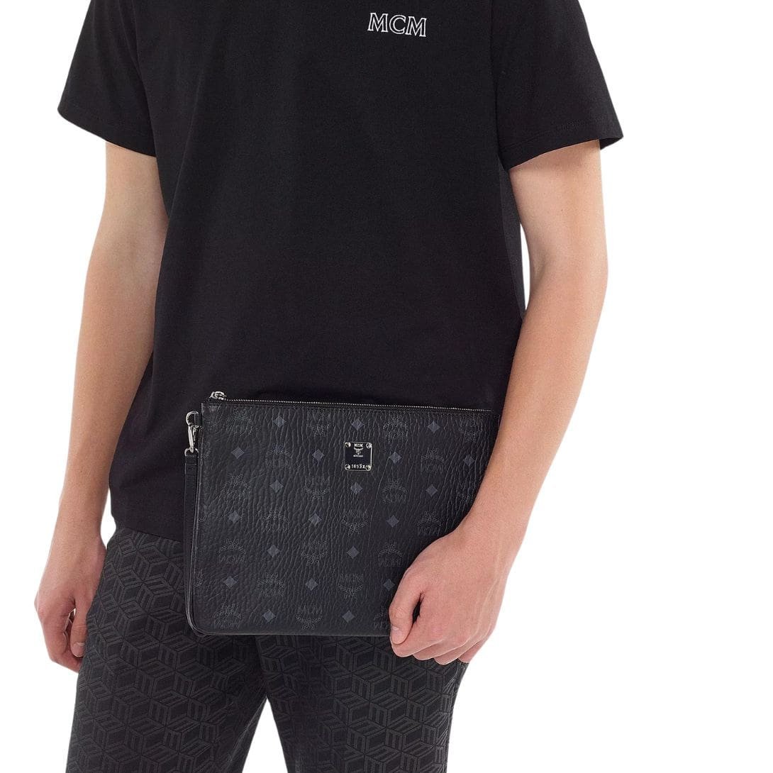 MCM WRISTLET ZIP POUCH IN VISETOS ORIGINAL BLACK - Image 4