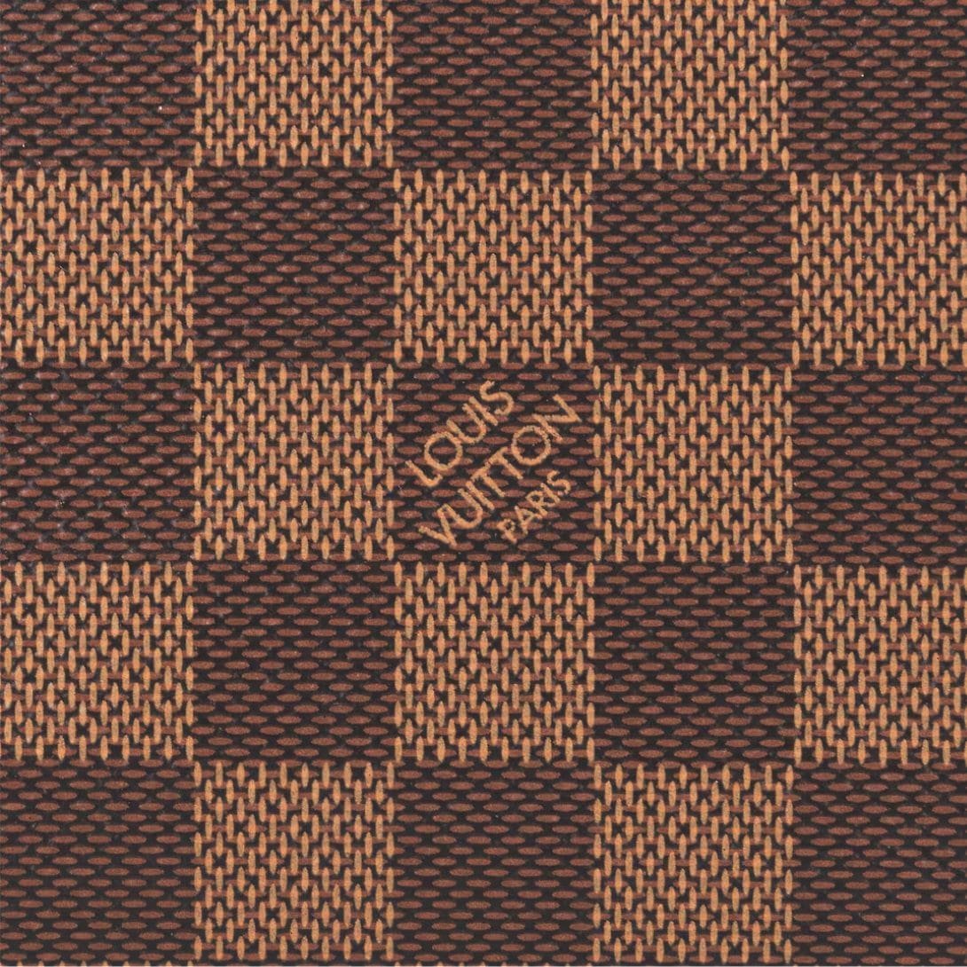 LOUIS VUITTON COSMETIC POUCH - Image 5