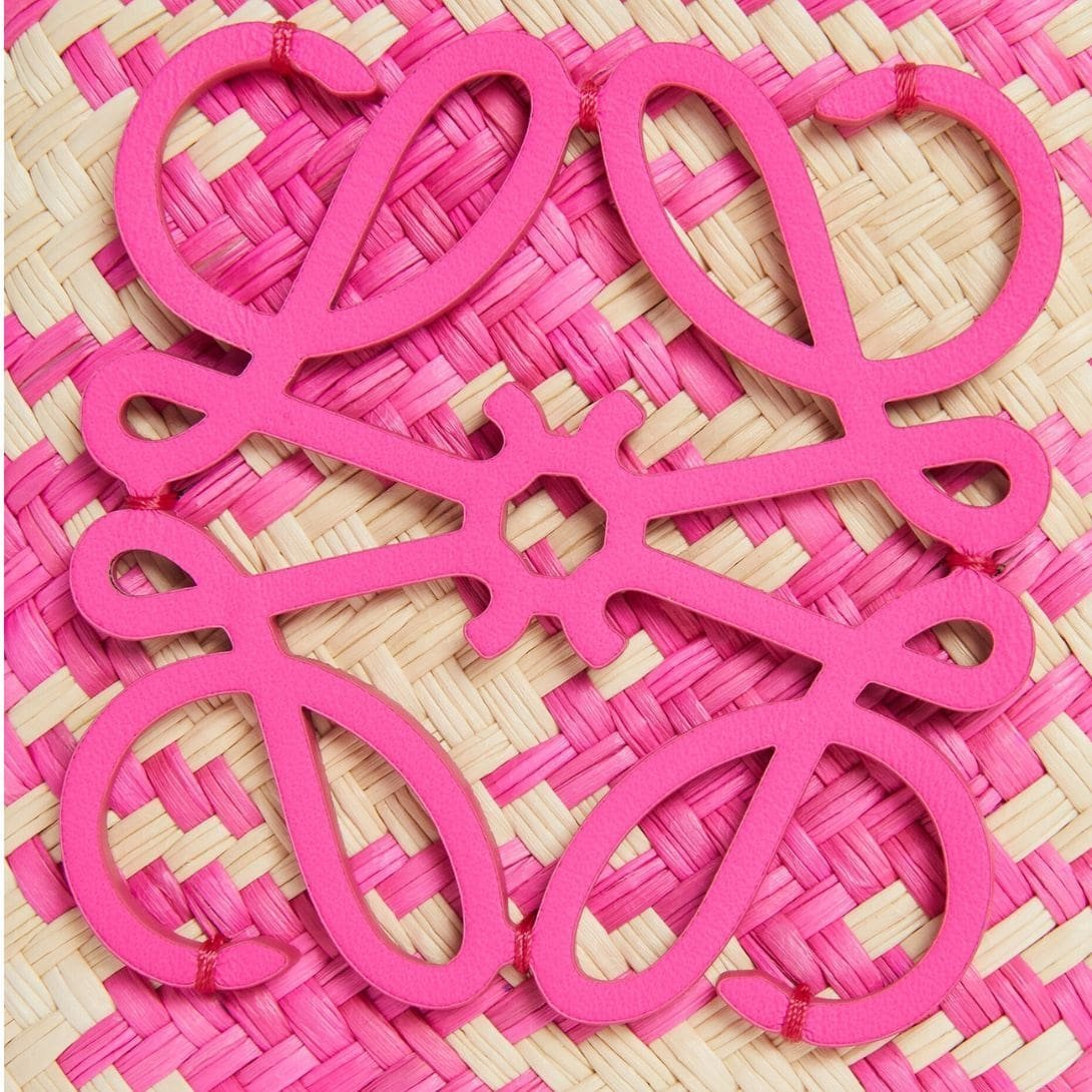 LOEWE SQUARE POCKET ANAGRAM CHECKS IN IRACA PALM AND CLASSIC CALFSKIN - Image 4