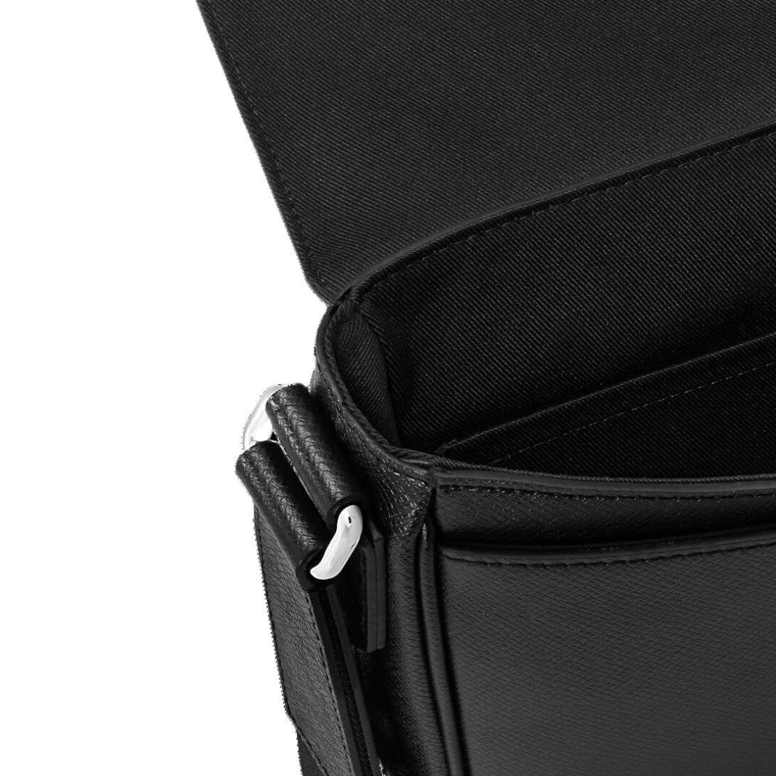 LOUIS VUITTON DISTRICT PM - Image 6