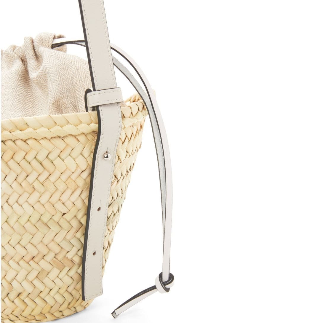 LOEWE BUCKET BAG WITH DRAWSTRING IN PALM LEAF AND CALFSKIN - Image 5