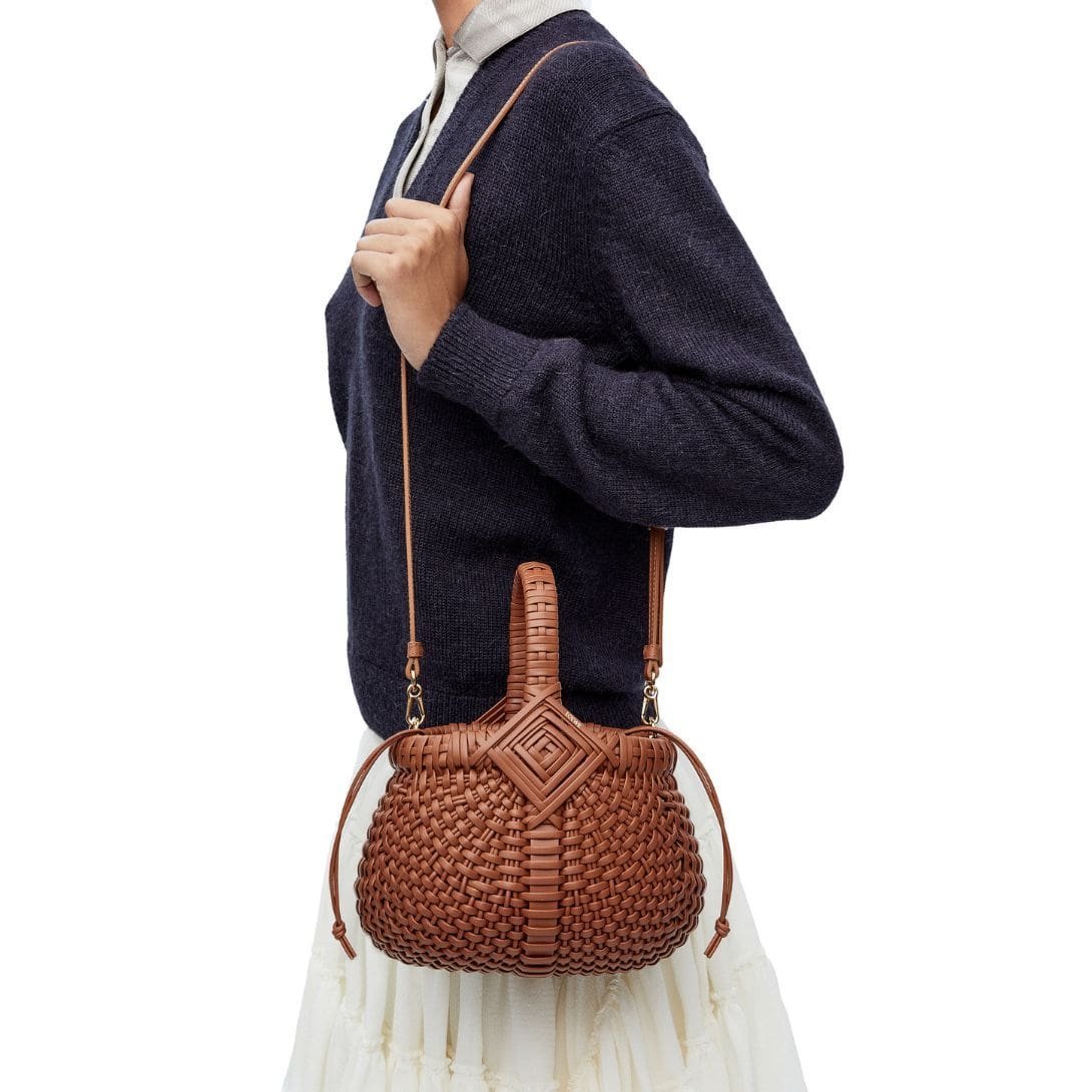 LOEWE DIAMOND ROUND BASKET MINI BAG IN CALFSKIN - Image 7