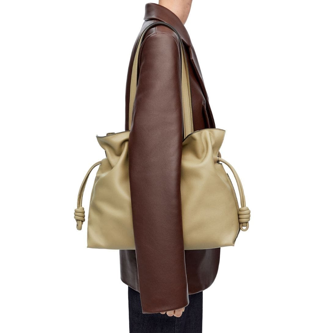 LOEWE LARGE FLAMENCO CLUTCH BAG IN CALFSKIN NAPPA - Image 6