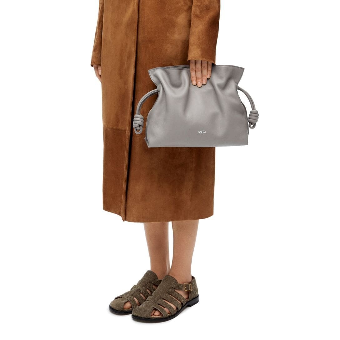 LOEWE FLAMENCO CLUTCH BAG IN CALFSKIN NAPPA - Image 9